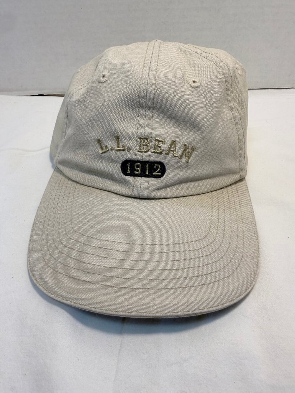 Pre Owned 1912 LL Bean Strapback Buzz Shield Ball Hat